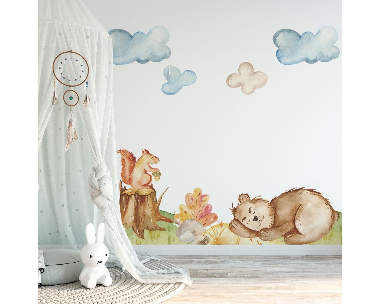 Cute Squirrel Vinyl Wall Stickers for Nursery Wall Decor