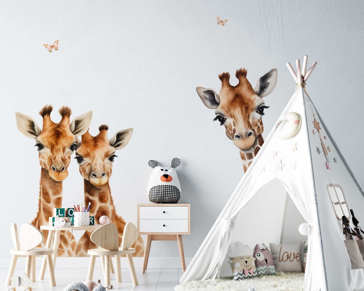 Beautiful Safari Animal Giraffe Family Head Wall Stickers