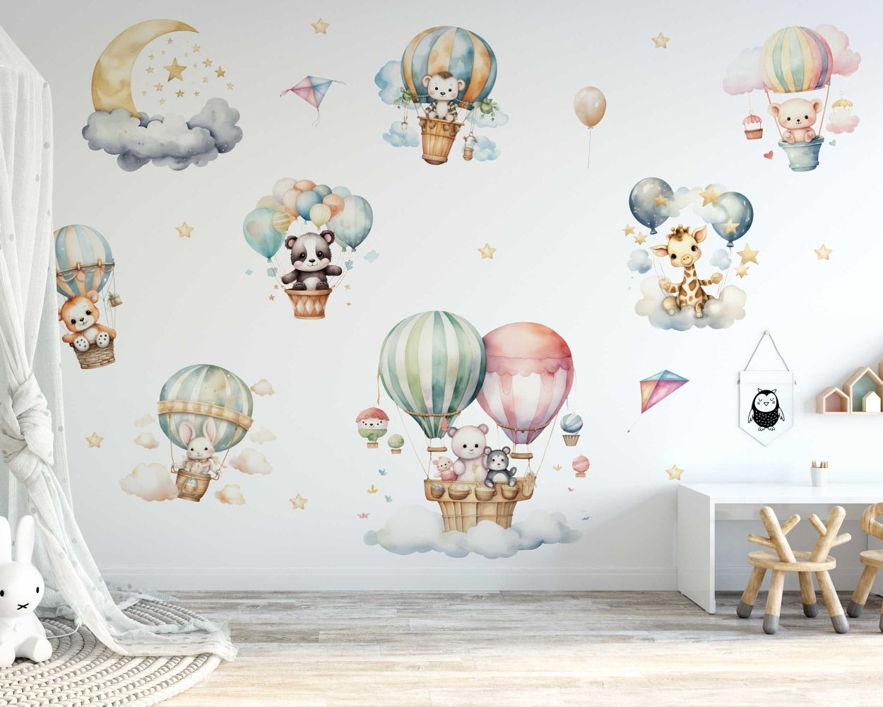 Best Beautiful Cartoon Animal Flying with Hot Air Balloon Wall Decals For kids Room Decor